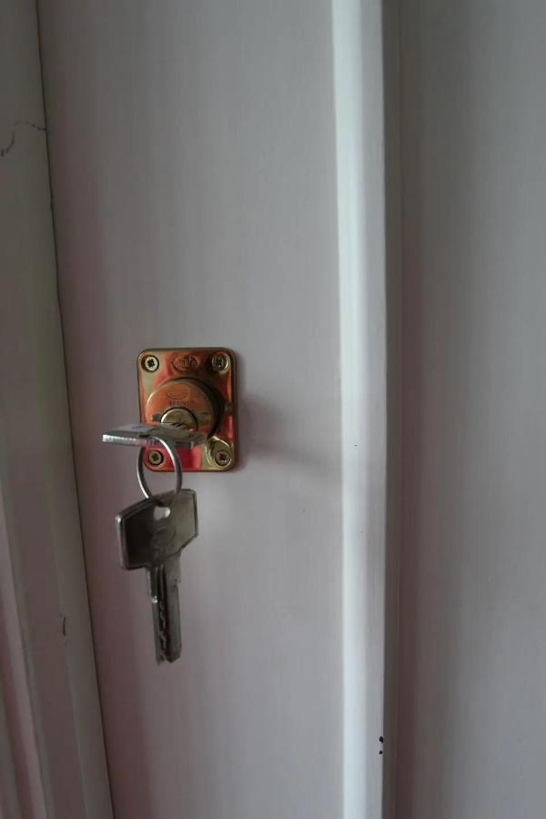 Paraiso Rooms Coliving มาดริด ภายนอก รูปภาพ